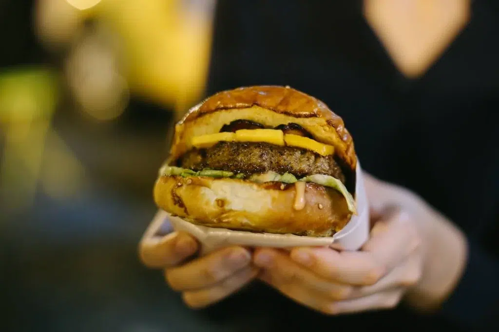signature cheeseburger at Daniel Thaiger in Bangkok
